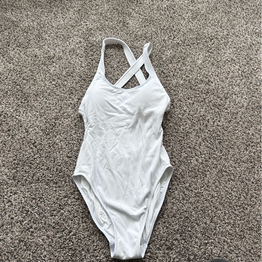 Andie one piece white swimsuit / The Tulum / ribbed / size small